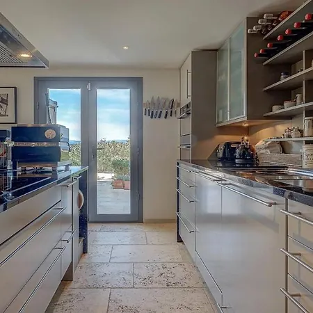 Apartment Cyril Magnifique Provencale