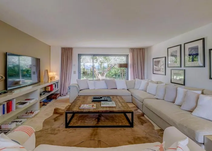 Cyril Magnifique Provencale Saint-Tropez