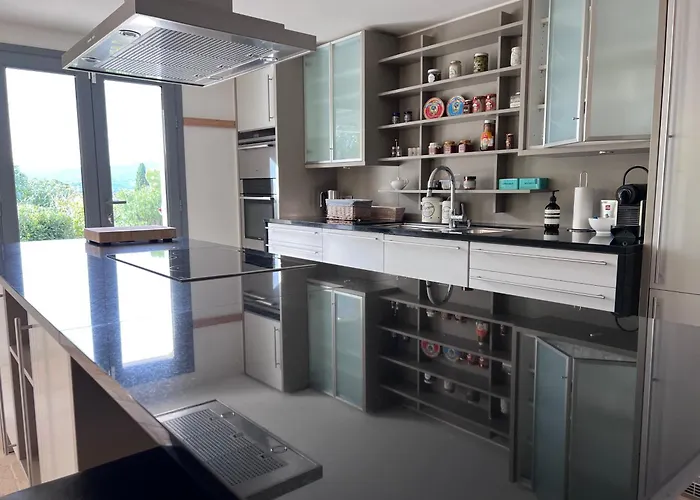 Cyril Magnifique Provencale * Saint-Tropez